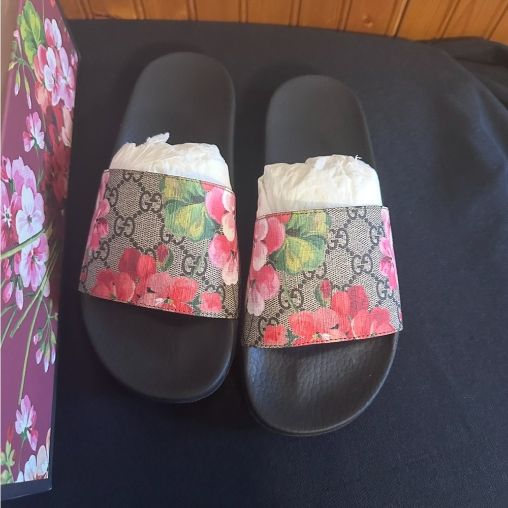 Gucci Bloom slides multicolor size 38 authentic